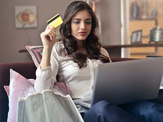 5 Tips for Safe Online Holiday Shopping