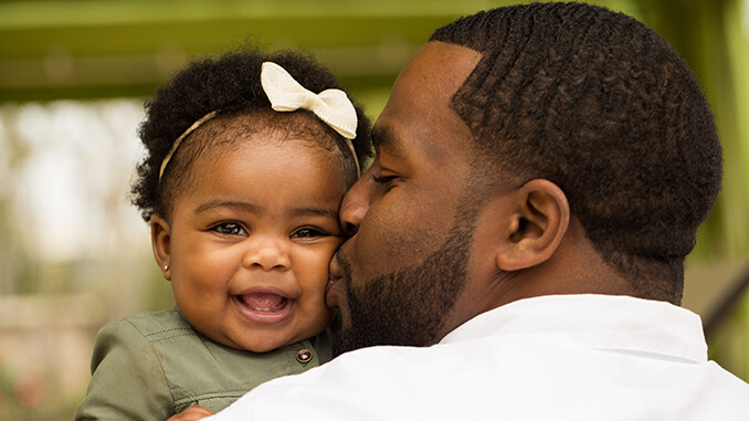 8 Quick Tips for New Dads