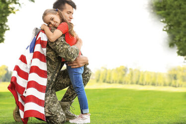 10 Ways Families Can Salute a Veteran