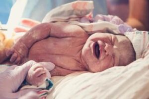 A Guide Through Labor and Delivery 101 | Birminghamparent.com