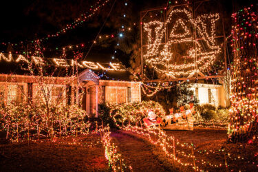 The Wacky Tacky Light Tour – Big Lights