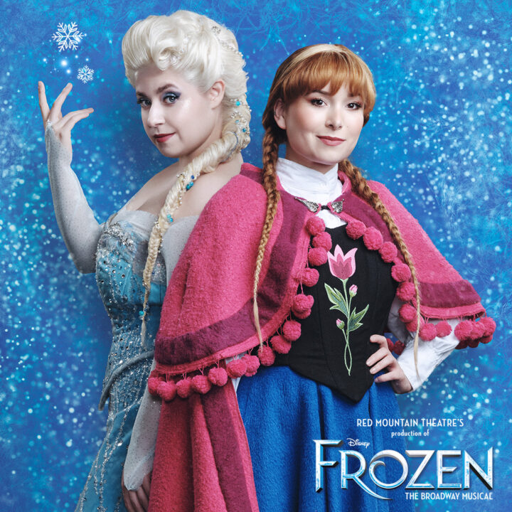 Ana and Elsa in Frozen