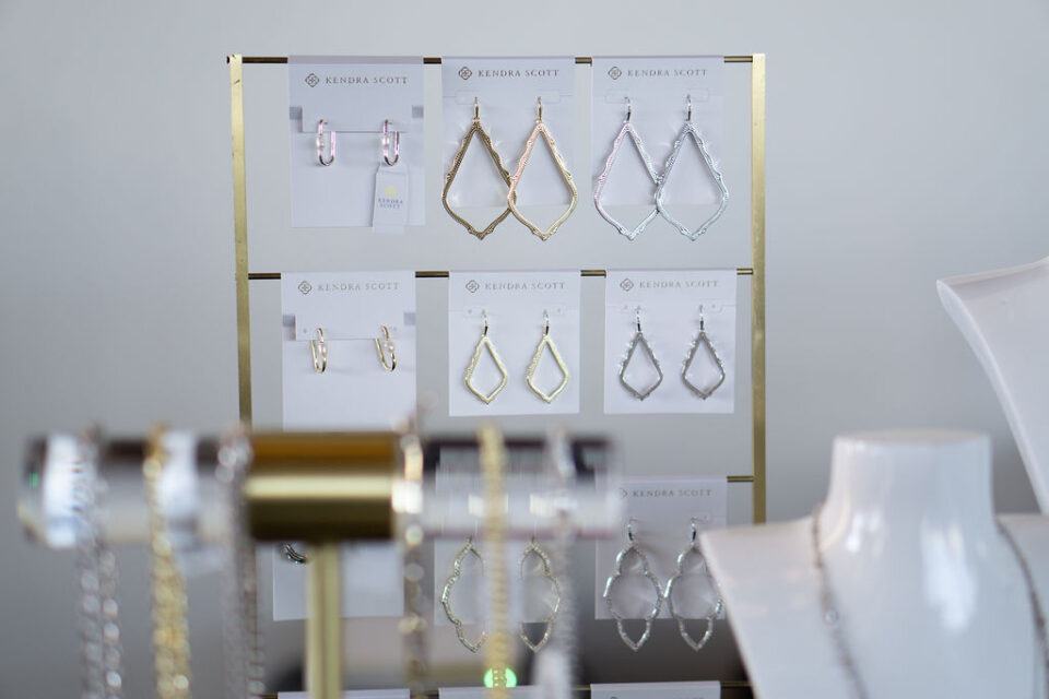 Shop with Kendra Scott 