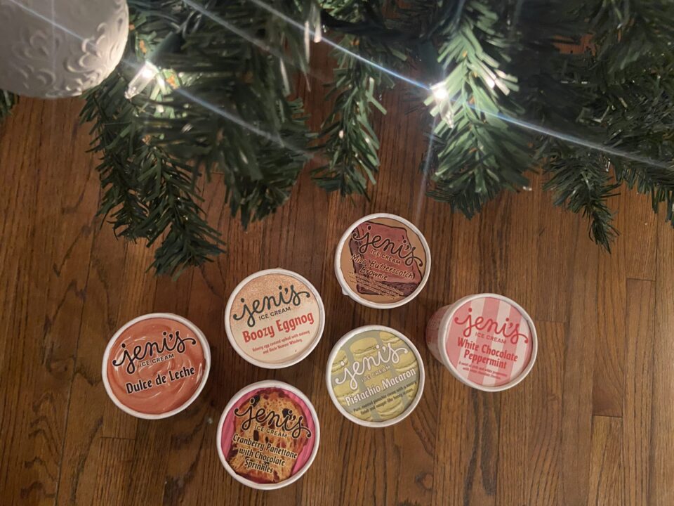 Jeni's Holiday Flavors Under the Tree