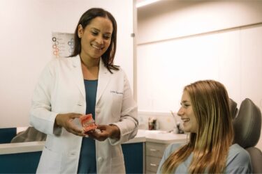 Birmingham Orthodontics, orthodontic specialist consultation with teenage patient